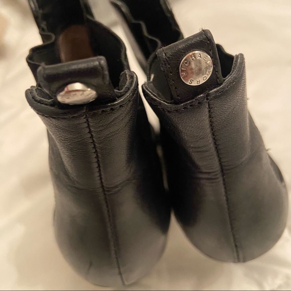 Michael Kors black leather boots size 5 - Picture 4 of 5